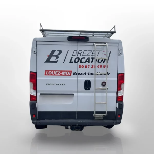 Utilitaire 11m3 à louer chez Brezet Location à Clermont-Ferrand