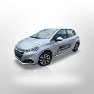 Voiture d'auto-école de remplacement à louer chez Brezet Location à Clermont-Ferrand